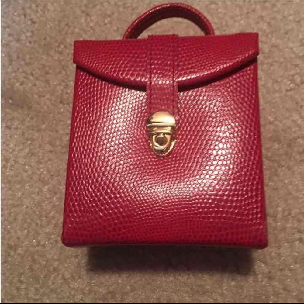 Like New Bombay Snakeskin Look Red Travel Jewelry Case